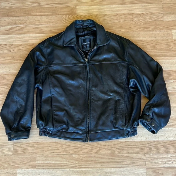 Andrew Marc Men’s L Leather Jacket Motorcycle Heavy